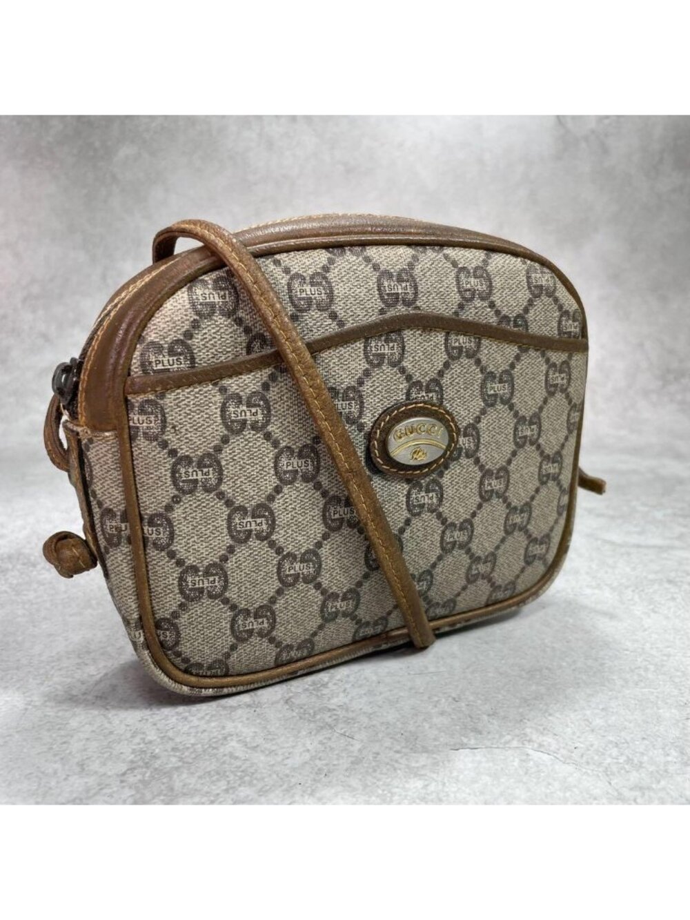 Gucci GG Shoulder Bag Brown Beige Logo Leather